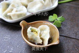 简单的经典——韭菜鸡蛋水饺的做法步骤:12