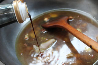 一个人的午餐也可以有滋有味——红烧牛肉面的做法步骤：7