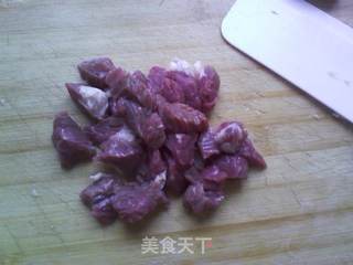 牛肉抓饭的做法步骤：2