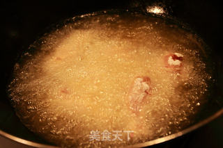 酥香炸鸡腿的做法步骤:3