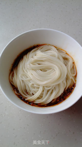 香辣脆爽~~~改良版担担面的做法步骤:6