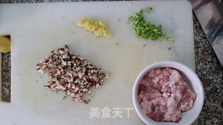 香菇千层肉饼的做法步骤:3