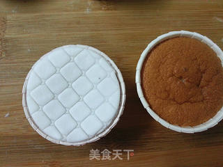 和孩子一起做圣诞翻糖蛋糕的做法步骤:20