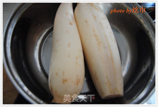 红枣莲子糯米藕的做法步骤:6