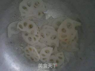 酱香麻辣干锅的做法步骤：1