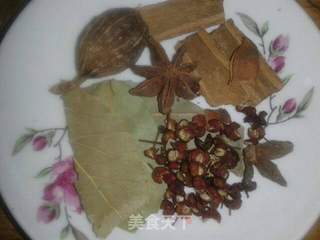 酱香麻辣干锅的做法步骤:7
