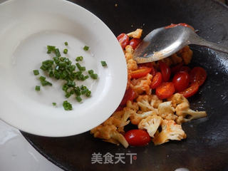 圣女果炒花椰菜的做法步骤:8