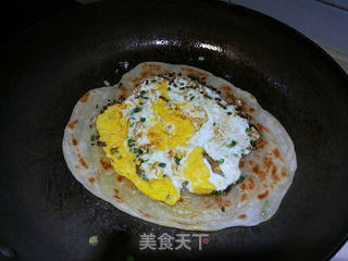 鸡蛋饼的做法步骤:7