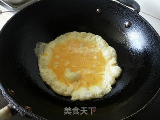 韭菜鸡蛋饼的做法步骤:4