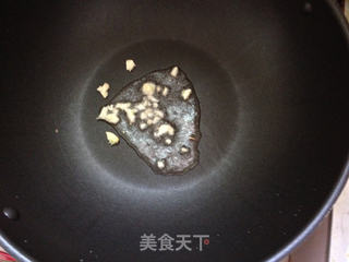 美味菌菇---小炒茶树菇 依然美食的做法步骤:3