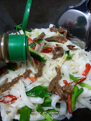 酷炫羊肉小炒粉的做法步骤:10