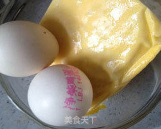 清香滑嫩，入口即溶的鱼糕蒸蛋的做法步骤：1