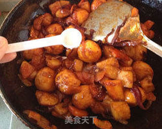 味重下饭 红烩鱼丸的做法步骤:11