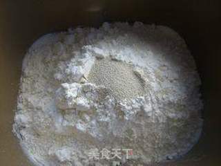 奶油肉松小餐包的做法步骤:2
