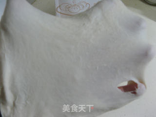 烟熏火腿肠披萨的做法步骤:4