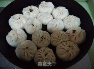 韭菜肉水煎包的做法步骤:4