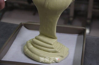 抹茶蛋糕卷的做法步骤:7