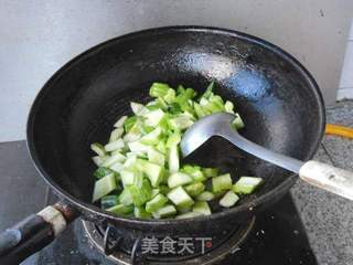 黑豆苦瓜丁的做法步骤:3