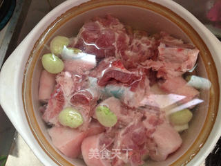 豆豆来补冬--猪尾山药煲花芸豆的做法步骤:5