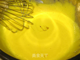 渐变色奶油裱花蛋糕的做法步骤:3