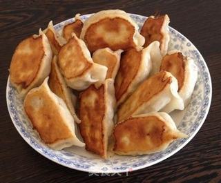 茄子牛肉洋葱馅锅贴的做法步骤:13
