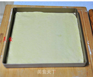 掌握五点面包卷保证不开裂——孩子最完美的早餐【香葱肉松面包卷】的做法步骤:2