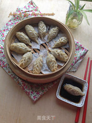 牛肉蒸饺的做法步骤:12
