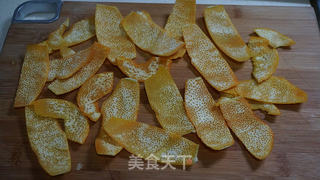 糖渍橙皮的做法步骤:3