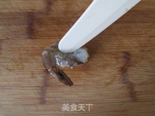 香炸凤尾虾的做法步骤:4