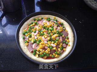 虾仁培根田园披萨的做法步骤:12