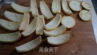 糖渍橙皮的做法步骤:2