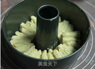 口感绵软奶香十足的日式炼奶面包的做法步骤:6