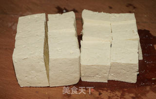 一鱼两吃之鱼头豆腐汤的做法步骤:9