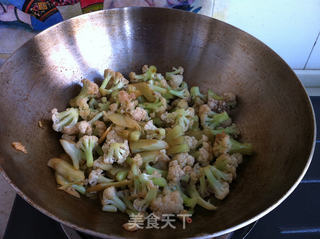 菜花炒肉的做法步骤:6