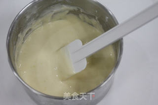 烤箱做蛋糕之蔓越莓戚风蛋糕的做法步骤:10