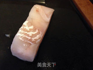 挪威家常菜——番茄鳕鱼浓汤的做法步骤:2