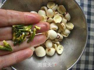 木瓜银耳莲子羹的做法步骤:4