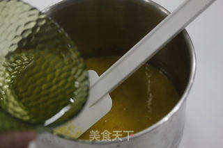 烤箱做蛋糕之蔓越莓戚风蛋糕的做法步骤:3