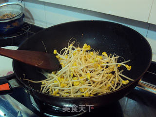 清炒黄豆芽的做法步骤:3