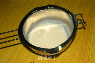椰蓉奶酪小餐包的做法步骤:2