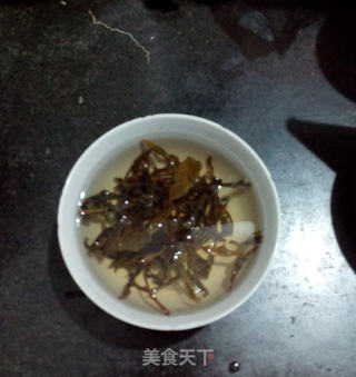 茶汤番茄焖鱼头的做法步骤：2