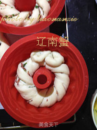 葱香面包环的做法步骤:17