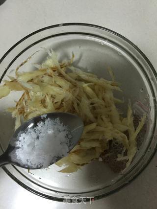 韩式辣拌明太鱼的做法步骤:3