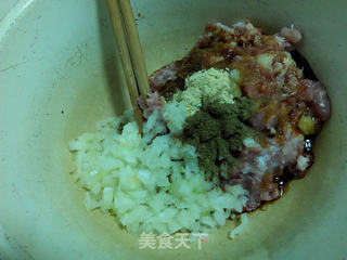 猪肉香菇饺子的做法步骤:7