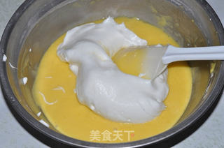 香橙蛋糕卷的做法步骤:8