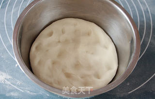 【葱香油渣千层发面饼】的做法步骤:2
