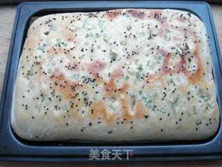 葱香肉松面包卷的做法步骤：8