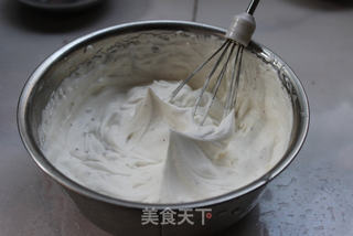 新年送美丽——奶油玫瑰蛋糕的做法步骤:9
