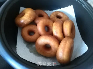 甜甜圈的做法步骤:10