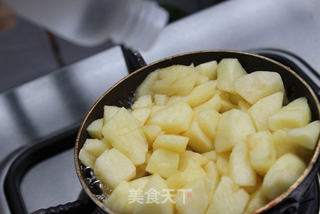 新年送平安——快手苹果派的做法步骤:4